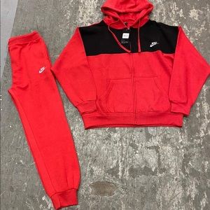 Nike Sweatsuit